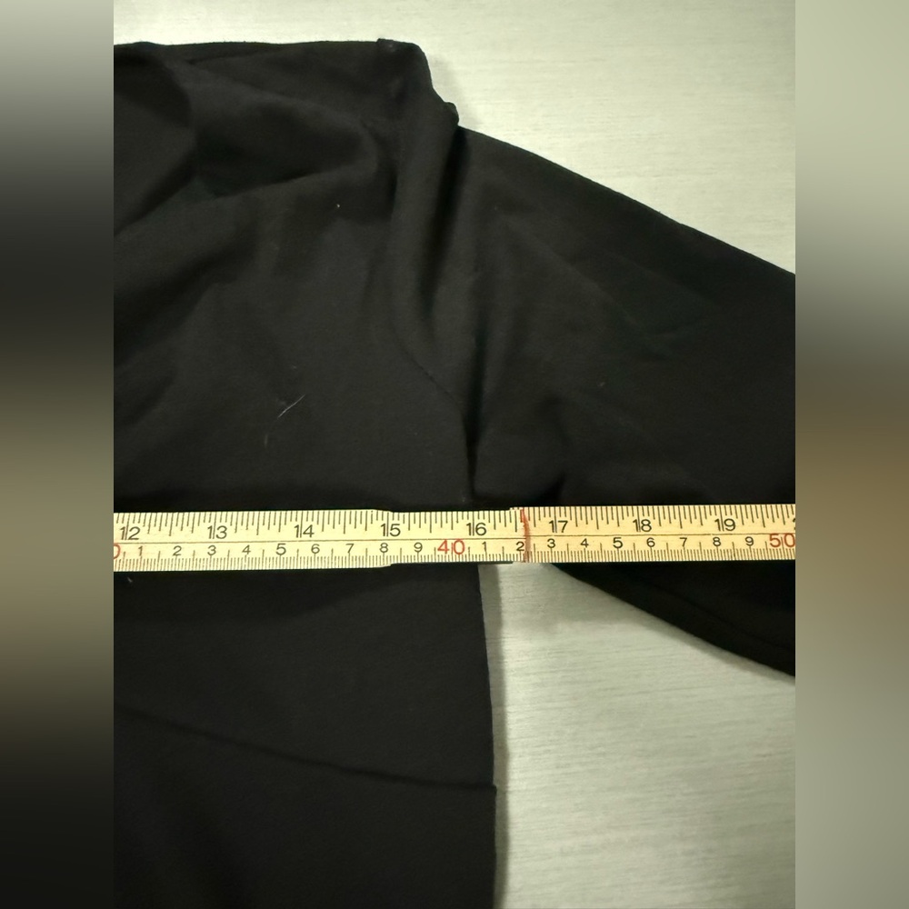Rebel Sugar Black Long Sleeve Top Women Large NWT Stretch Knot Crop Top - Picture 4 of 5